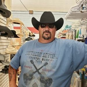 Meet your Posher, Edward